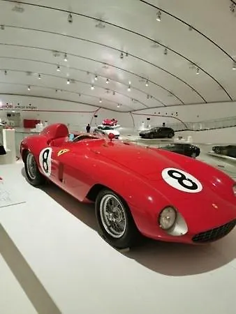 La Mansarda In Centro モデナ