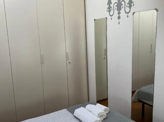 La Mansarda In Centro アパート モデナ