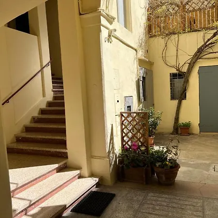 La Mansarda In Centro Appartement Modène