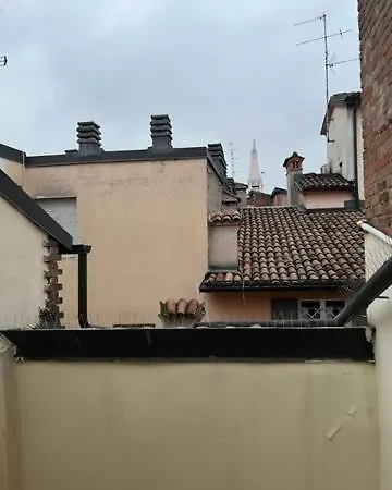 La Mansarda In Centro * Modène