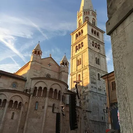 La Mansarda In Centro Appartement Modène