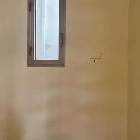 Appartement La Mansarda In Centro Modène