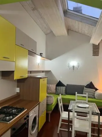 Apartman La Mansarda In Centro *